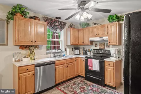 4133 Forrest Rd, Mount Joy, PA 17552 photo 11