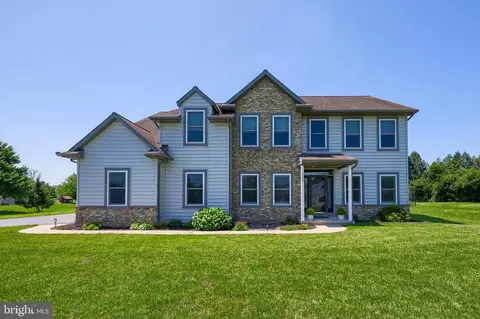 505 W Route 897, Reinholds, PA 17569