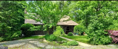Exterior - 321 W 28th Division Hwy, Lititz, PA 17543 photo 2 of 5