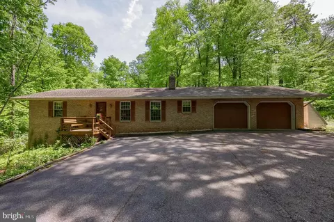 659 Lancaster Pike, New Providence, PA 17560
