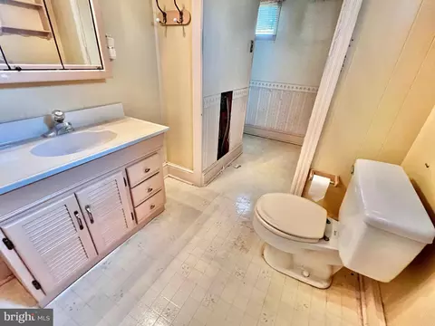 203 N Cedar St, Lititz, PA 17543 photo 28