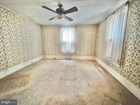 203 N Cedar St, Lititz, PA 17543 photo 7