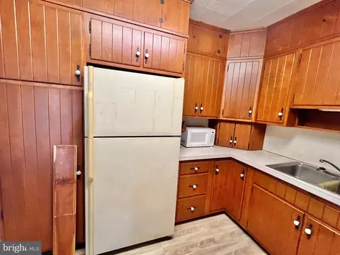 203 N Cedar St, Lititz, PA 17543 photo 10