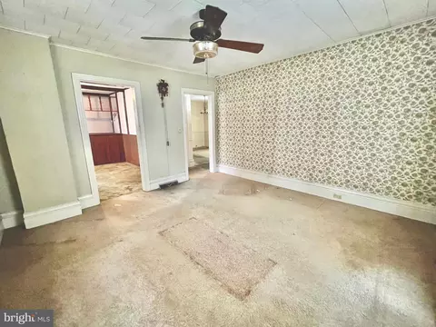 203 N Cedar St, Lititz, PA 17543 photo 6