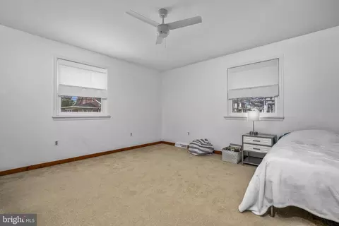 Bedroom - 332 N Cedar St, Lititz, PA 17543 photo 4 of 5