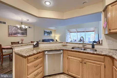 119 Pepperton Ct, Lititz, PA 17543 photo 12