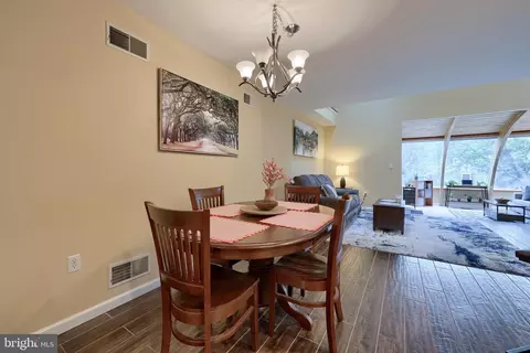 119 Pepperton Ct, Lititz, PA 17543 photo 7