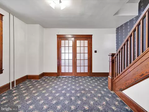 Entry Way - 45 Front St, Lititz, PA 17543 photo 2 of 3