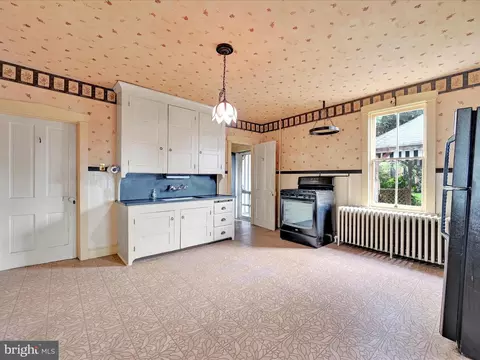 Kitchen - 45 Front St, Lititz, PA 17543 photo 2 of 4