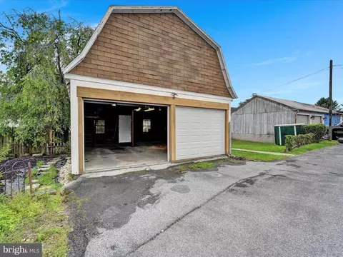 Exterior - 45 Front St, Lititz, PA 17543 photo 11 of 12