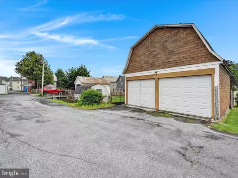 Exterior - 45 Front St, Lititz, PA 17543 photo 12 of 12