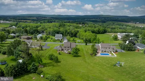 View/Area - 119 Snavely Mill Rd, Lititz, PA 17543 photo 6 of 9