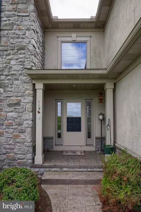 Entry Way - 119 Snavely Mill Rd, Lititz, PA 17543 photo 1 of 8