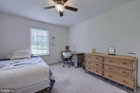 Bedroom - 119 Snavely Mill Rd, Lititz, PA 17543 photo 2 of 5