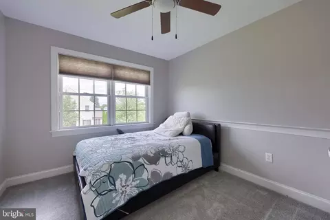 Bedroom - 119 Snavely Mill Rd, Lititz, PA 17543 photo 3 of 5