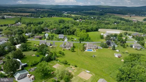View/Area - 119 Snavely Mill Rd, Lititz, PA 17543 photo 1 of 9