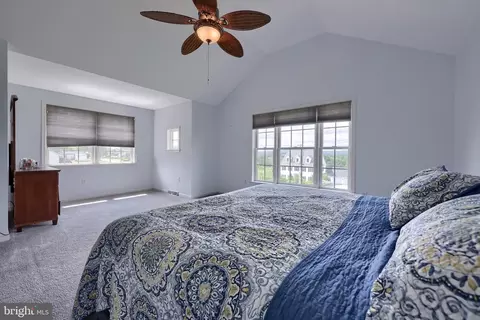 Bedroom - 119 Snavely Mill Rd, Lititz, PA 17543 photo 4 of 5