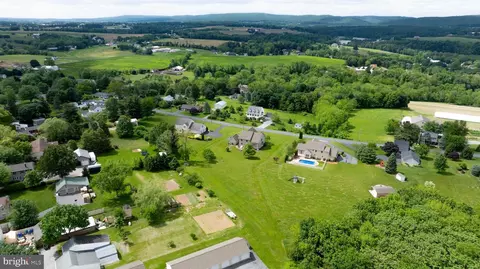 View/Area - 119 Snavely Mill Rd, Lititz, PA 17543 photo 7 of 9