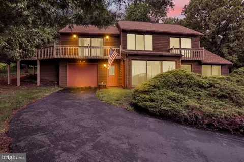 55 Karen Ct, Lititz, PA 17543 photo 3