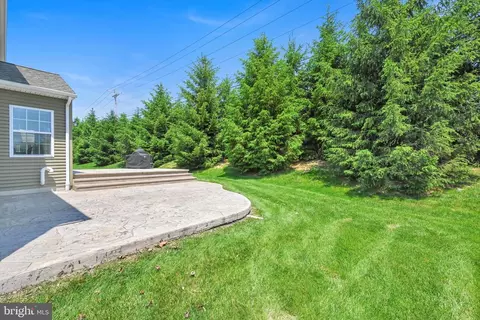 628 Warminster Ln, Lititz, PA 17543 photo 41