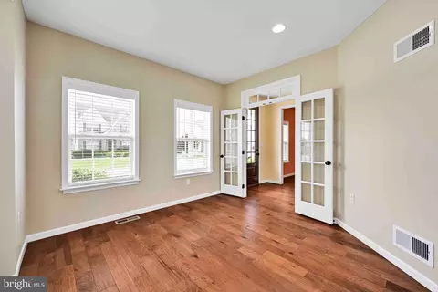 628 Warminster Ln, Lititz, PA 17543 photo 8