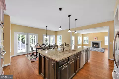 628 Warminster Ln, Lititz, PA 17543 photo 13