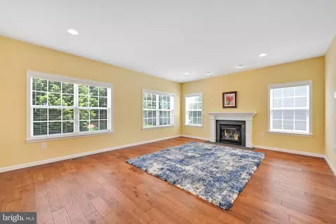 628 Warminster Ln, Lititz, PA 17543 photo 16