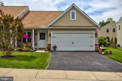 5 Jasper Ln, Christiana, PA 17509