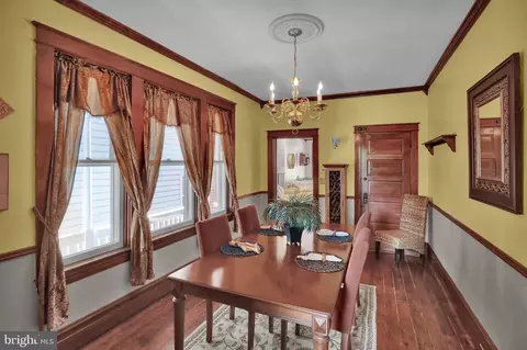 Dining - 123 S Cedar St, Lititz, PA 17543 photo 2 of 2