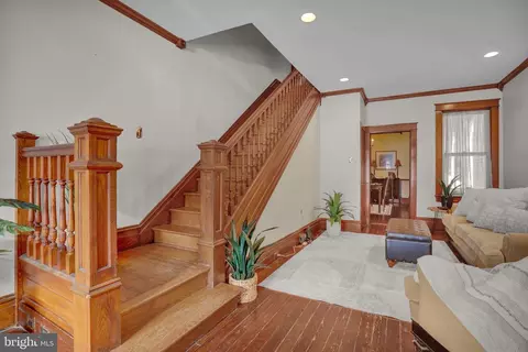Entry Way - 123 S Cedar St, Lititz, PA 17543 photo 2 of 7