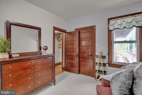 Bedroom - 123 S Cedar St, Lititz, PA 17543 photo 1 of 5