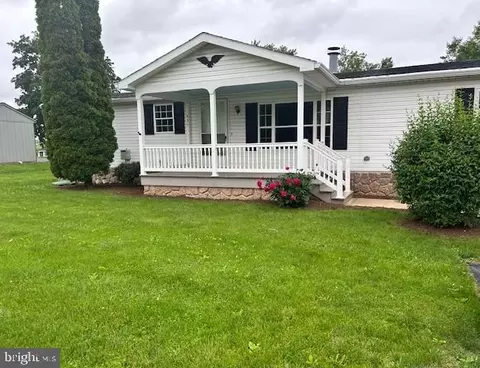 232 S State St, Talmage, PA 17580
