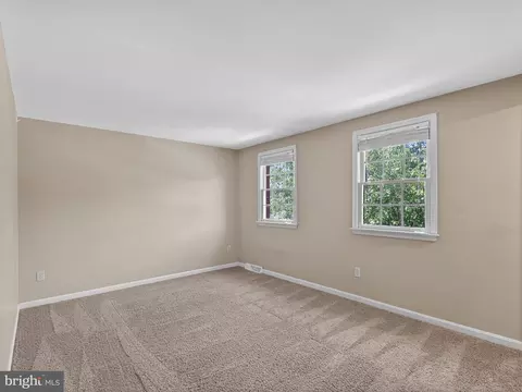 Bedroom - 41 Laurie Ln, Lititz, PA 17543 photo 1 of 5