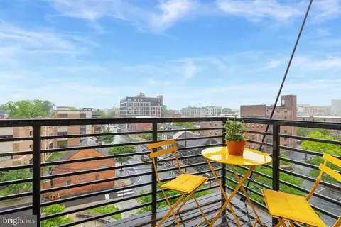 41 W Lemon St #505, Lancaster, PA 17603