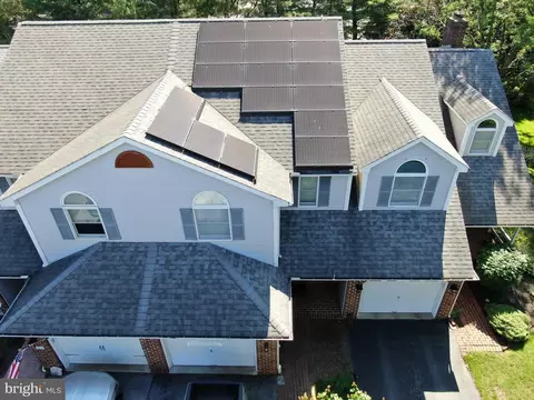 View/Area - 138 Pepperton Ct, Lititz, PA 17543 photo 1 of 4