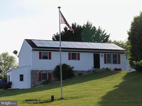 1300 River Rd, Holtwood, PA 17532