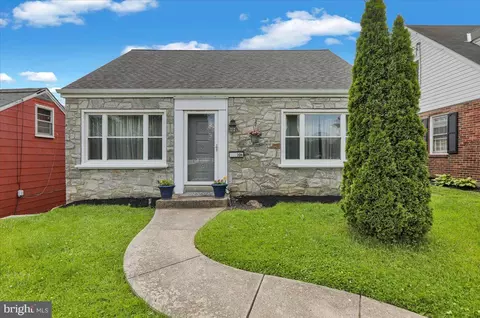 206 Hershey Ave, Lancaster, PA 17603