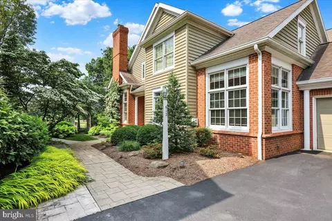 Exterior - 612 Northfield Rd, Lititz, PA 17543 photo 4 of 12