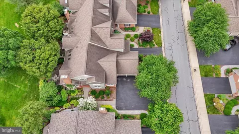 View/Area - 612 Northfield Rd, Lititz, PA 17543 photo 9 of 13