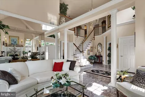 Entry Way - 612 Northfield Rd, Lititz, PA 17543 photo 2 of 11