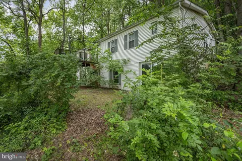965 Pennsy Rd, Pequea, PA 17565