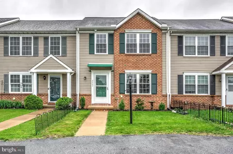 2407 Franklin Dr, East Petersburg, PA 17520