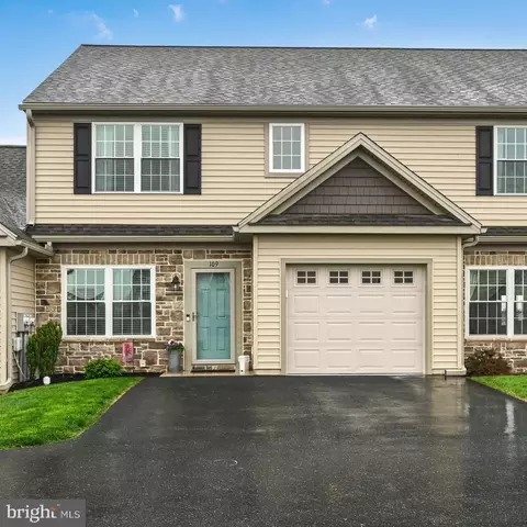 109 Lindsey Ln, Elizabethtown, PA 17022
