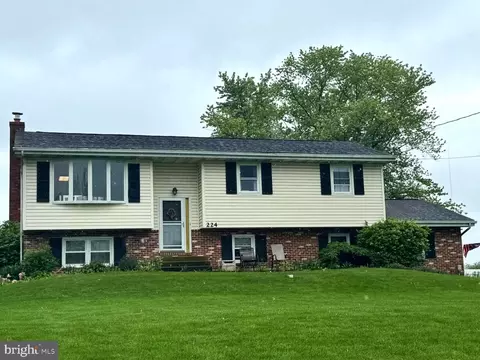 224 Oberholtzer Rd, Elizabethtown, PA 17022