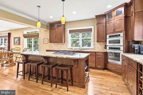 311 Sarsen Dr, Lititz, PA 17543 photo 17
