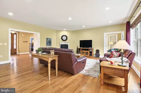 311 Sarsen Dr, Lititz, PA 17543 photo 12