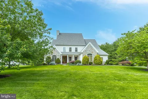 311 Sarsen Dr, Lititz, PA 17543 photo 5
