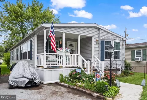 823 Gail Pl, Lancaster, PA 17601