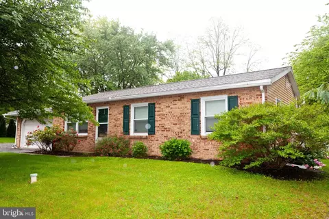 503 Deer Run Rd, Lititz, PA 17543 photo 3