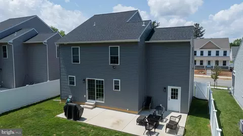 395 Hensley St, Lititz, PA 17543 photo 32